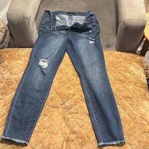 - Refuge‎ Jeans size 14 blue jeans with distressed accents